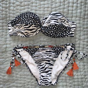 Victoria's Secret Bikini (Size SMALL)